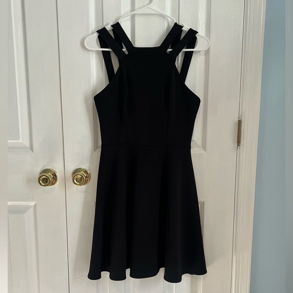 B. Smart‎ Juniors 7 Black Polyester Sleeveless Mini Dress